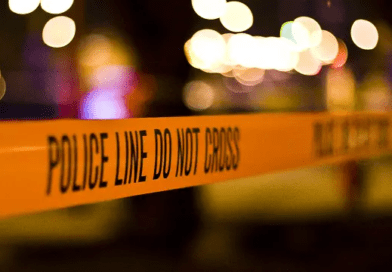 ଲୁଟ୍ ପାଇଁ କାଠ ମିସ୍ତ୍ରୀଙ୍କୁ ଖଣ୍ଡା ଚୋଟ