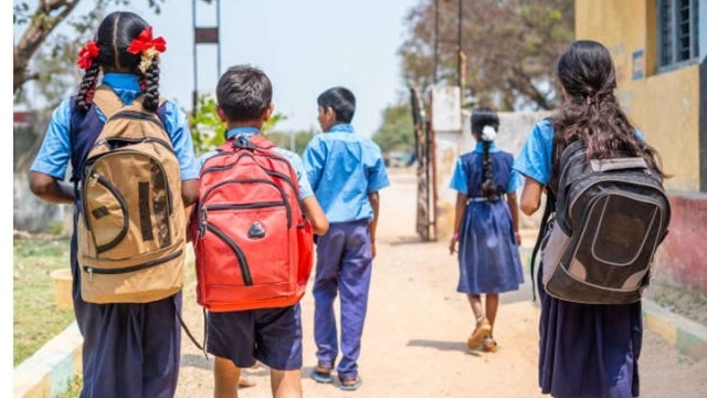 ବଢ଼ିପାରେ ଖରାଛୁଟି, ସୂଚନା ଦେଲେ ଗଣଶିକ୍ଷା ମନ୍ତ୍ରୀ ନିତ୍ୟାନନ୍ଦ ଗଣ୍ଡ